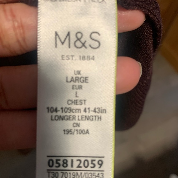 Burgundy V-Neck Sweater - Picture 3 of 3